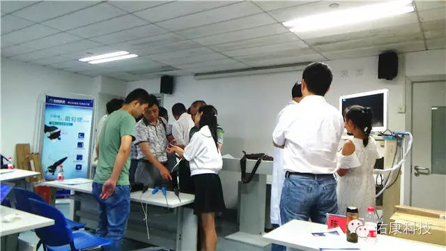 武汉大学人民医院输尿管软镜学习班圆满结束 武汉大学人民医院输尿管软镜学习班圆满结束