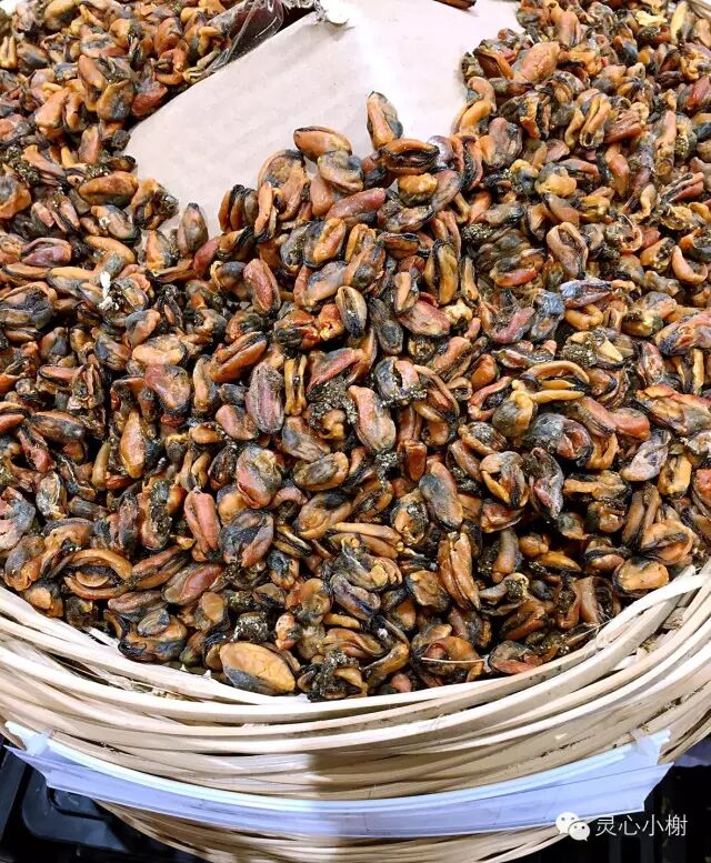 江门出差随意逛菜市 <wbr> <wbr>捎只腊鸭腿回家试做喷香锅仔饭 江门出差随意逛菜市 <wbr> <wbr>捎只腊鸭腿回家试做喷香锅仔饭