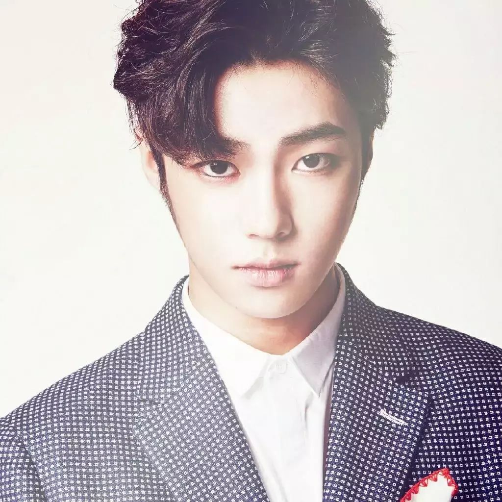 纳尼?TFboys之前竟然有四名成员?幸好他没来!