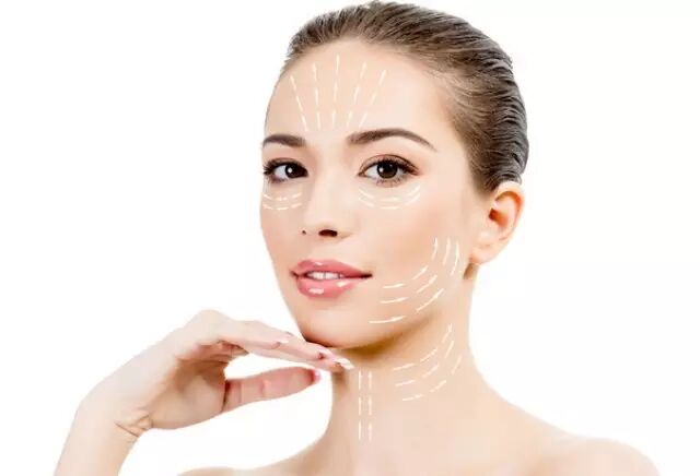 “谁没打过美容针”陈小春一句话让整个娱乐圈都慌了