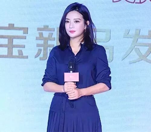 赵薇:明星跨界年入十亿成为女总裁,她对自己的要求,佩...