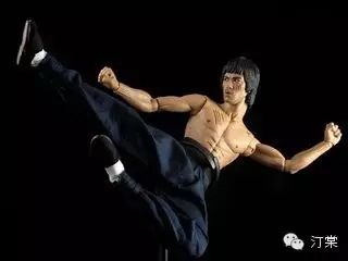关于李小龙的实战水平1