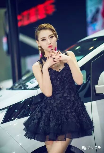 香车美人性感车模黑色诱惑  俏皮惹人爱_王力宏图片 最新...