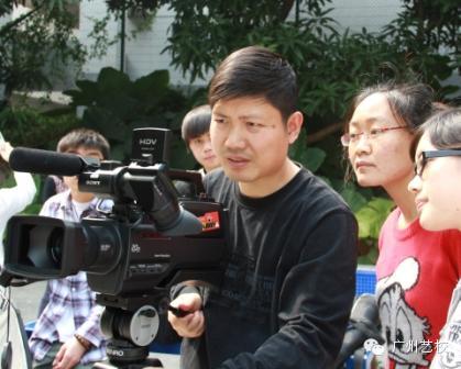 ����������ѧУӰ�ӱ��ݡ��㲥Ӱ�ӽ�Ŀ����רҵ