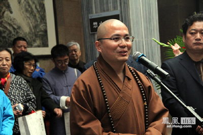 山东省首次僧人书法展：真龙法师写经展在济南市博物馆举办