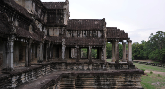 一夜逝去的高棉  World Travel 世界旅遊