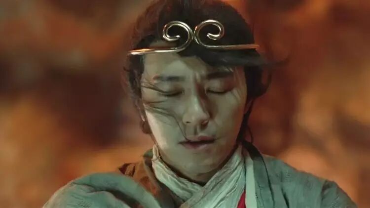 周星驰电影配乐串烧,二胡、琵琶演奏,好有喜感!