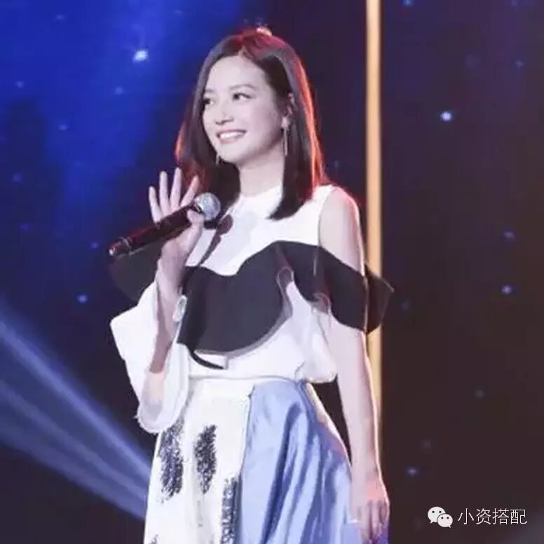 赵薇突然变得这么会穿衣,原来她都学会了这几招!