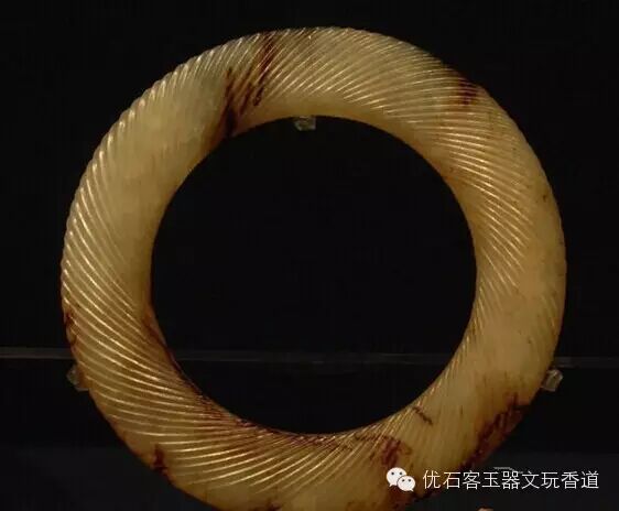 中國出土古玉鑒定大全