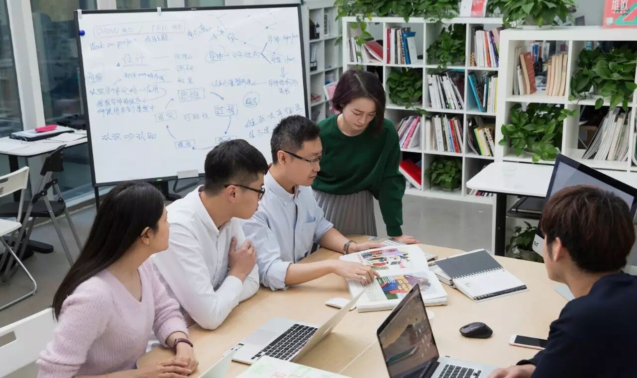 ai部分字体变色_ai渐变色怎么调自己想要的颜色_ai怎么整体变色