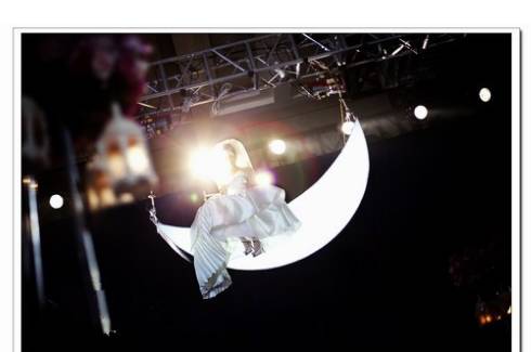 梦幻的婚礼灯光设计