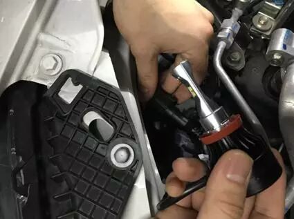 雪莱特LED大灯效果实际测评