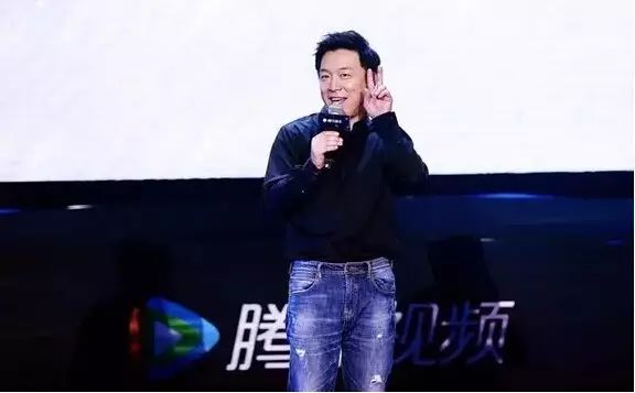 黄渤星空演讲:谁会拒绝一个幽默的人