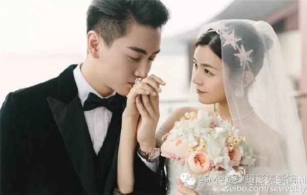 陈晓陈妍希浪漫婚纱照曝光 简约优雅显恩爱