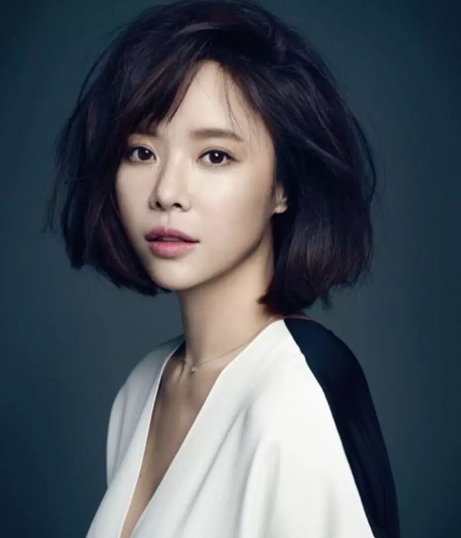 Imagini pentru hwang jeong eum