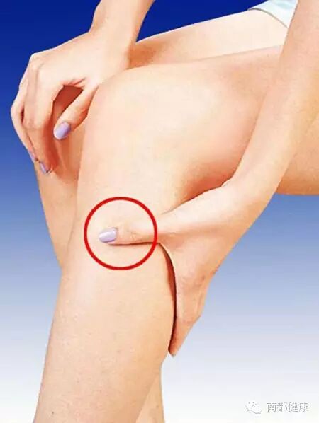 中医点穴疗法传人亲传人体的15个“止痛开关”，原来有些疼痛一按就好