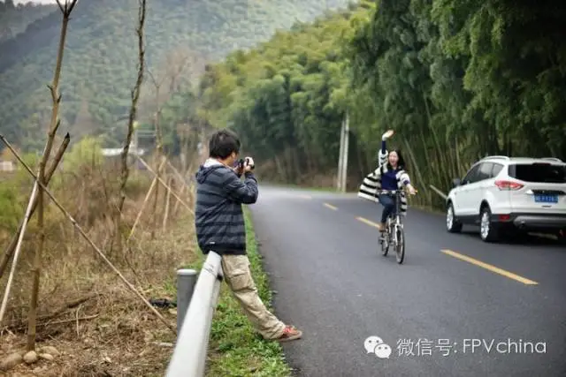 油菜花开，航拍寻春