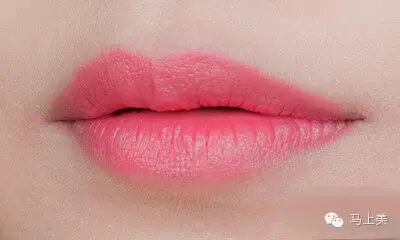 YSL最有名的幾款唇膏和唇釉的試色-图片3