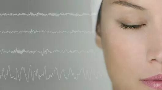 脑波识别代替指纹识别，这个可以有