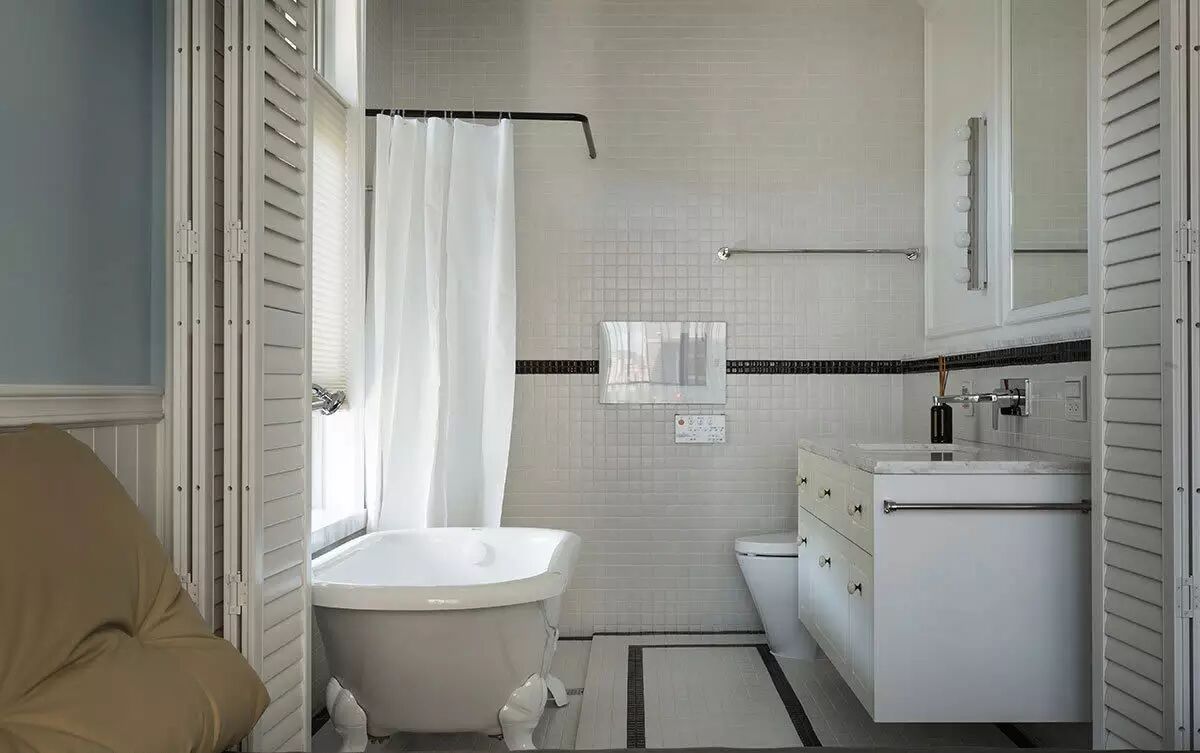 衛(wèi)生間里的瓷磚地板該如何搭配？