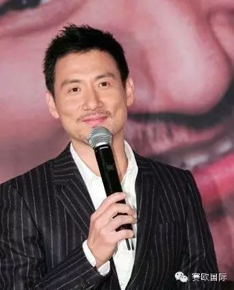 张学友《她来听我的演唱会》