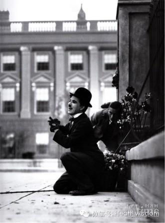 卓别林：当我开始爱自己