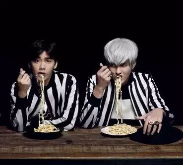 雨润3F【GXG】“颜赞、大长腿”李易峰、吴亦凡,一个...