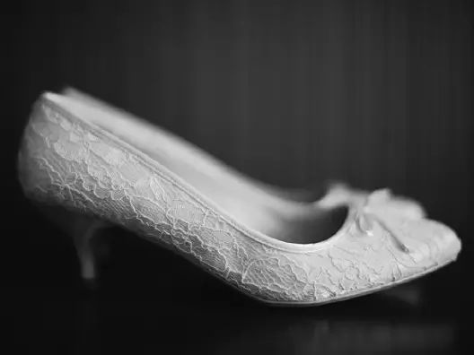 怀孕新娘穿婚纱、婚鞋应该注意些什么?