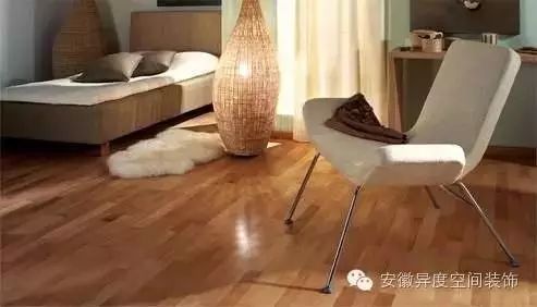 5平米生態(tài)木吊頂多少錢(qián)_80平米木地板要多少錢(qián)_百木園284平米裝修價(jià)格
