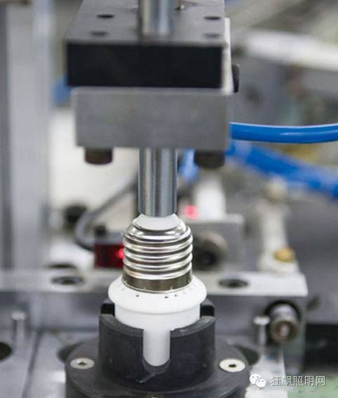 奥其斯斥巨资打造全球惟一LED生产基地