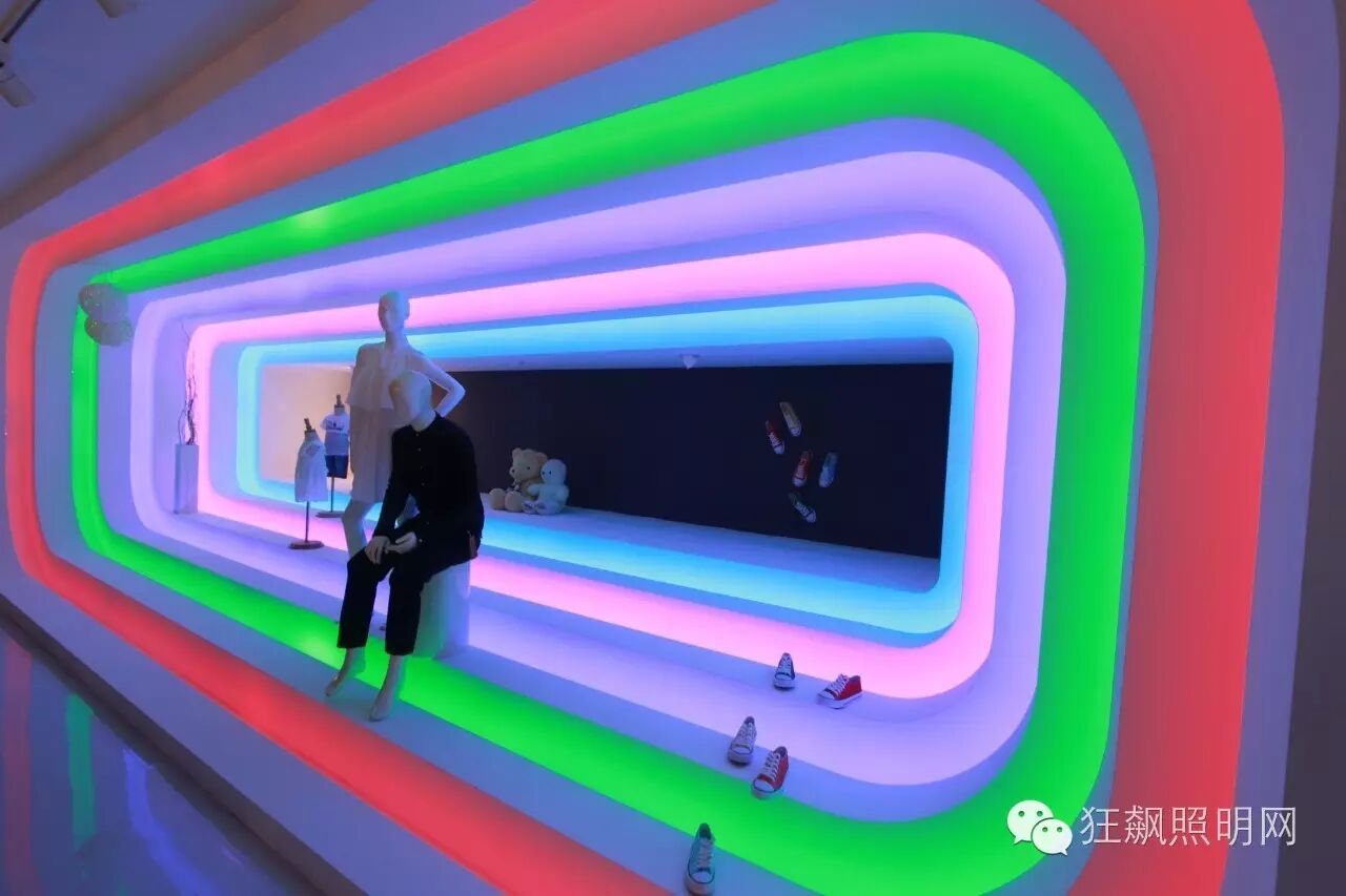 第16次！三雄极光高调亮相光亚展