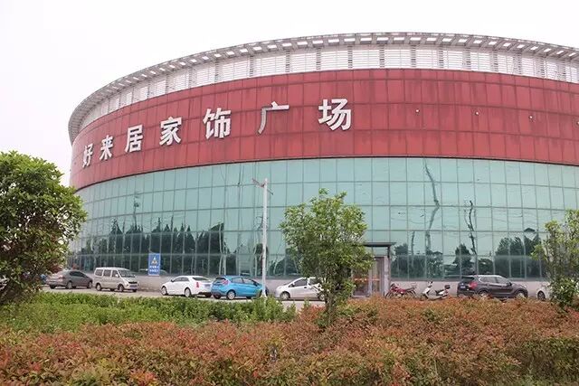 泰兴 ：华丽独大，专卖店阙如