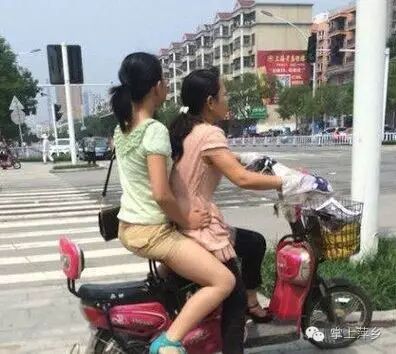 【掌上萍乡】笑多了会怀孕—洪水来了,大家要虔诚的祈祷!-怀孕期