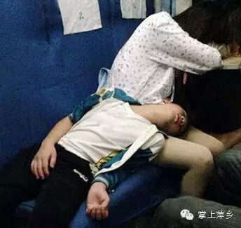 【掌上萍乡】笑多了会怀孕—妹子你淡定!这大庭广众之下…-怀孕期