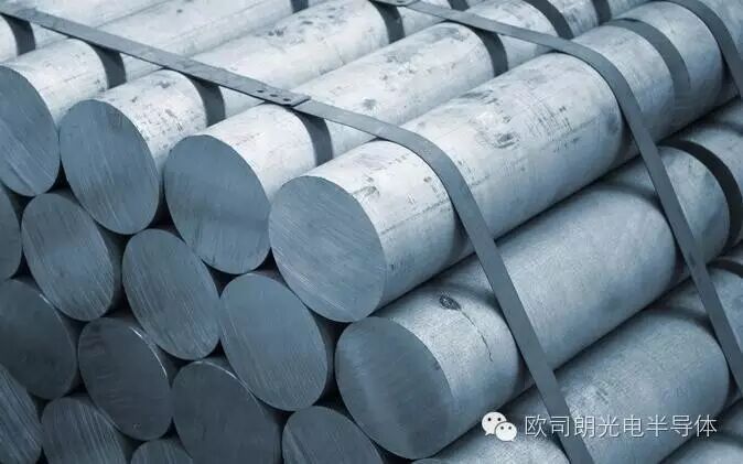 光彩夺目：GAMAStreet 灯具选用 Oslon Square LED 光源