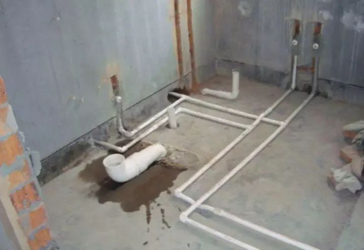 卫生间排水管如何安装?