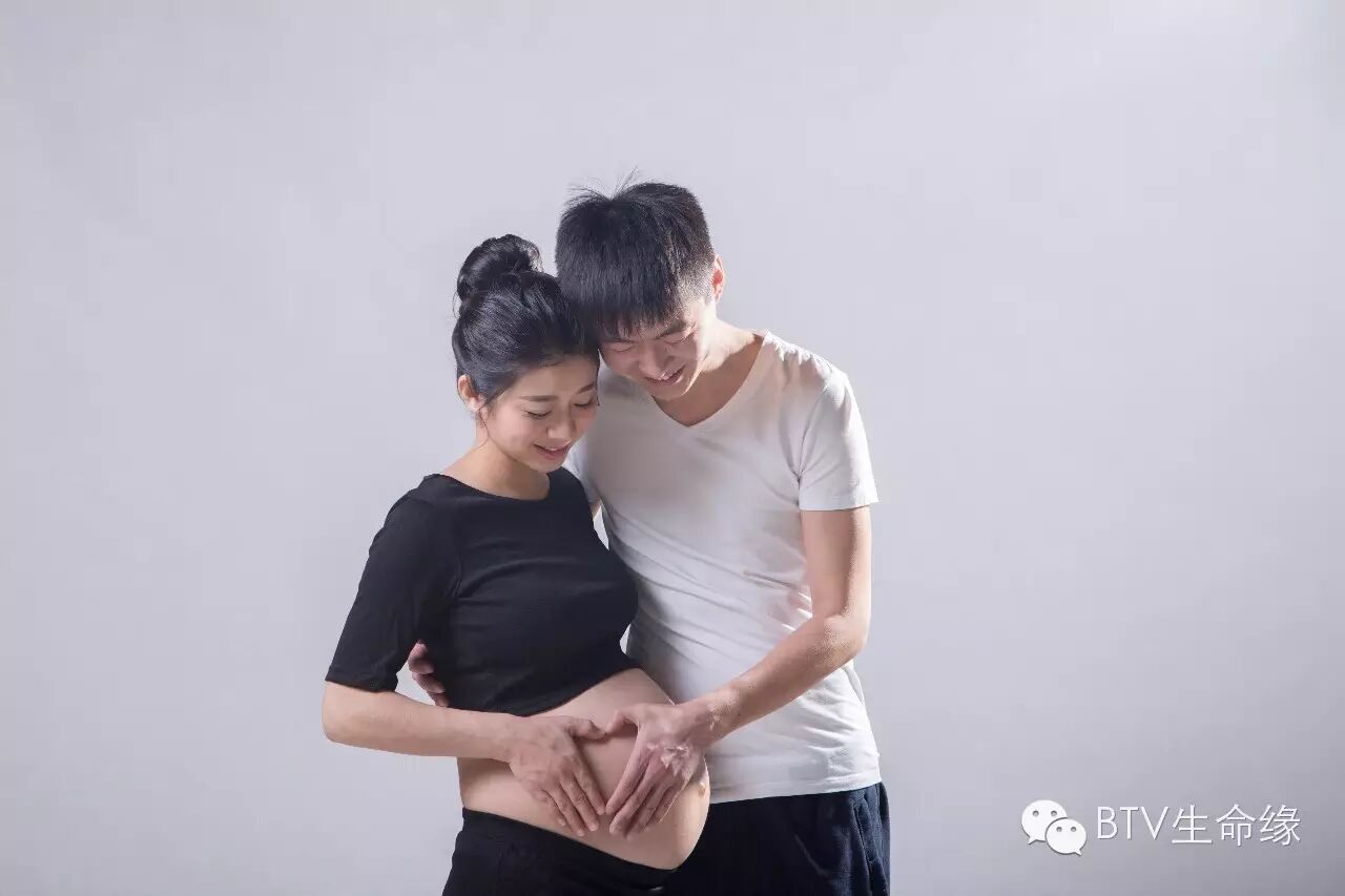 2月16日21:18北京卫视《怀孕爸爸》之《在最好的年纪遇到你》&《迎接双胎宝贝》敬请关注!-怀孕期