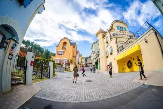 雪绒花瑞士主题公园风景