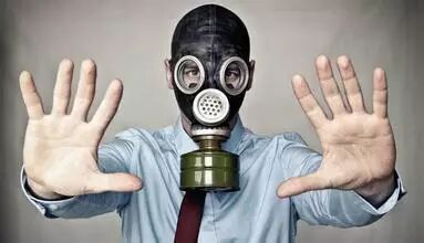 美国人是这样评论北京雾霾的 他们真的戴上了口罩。