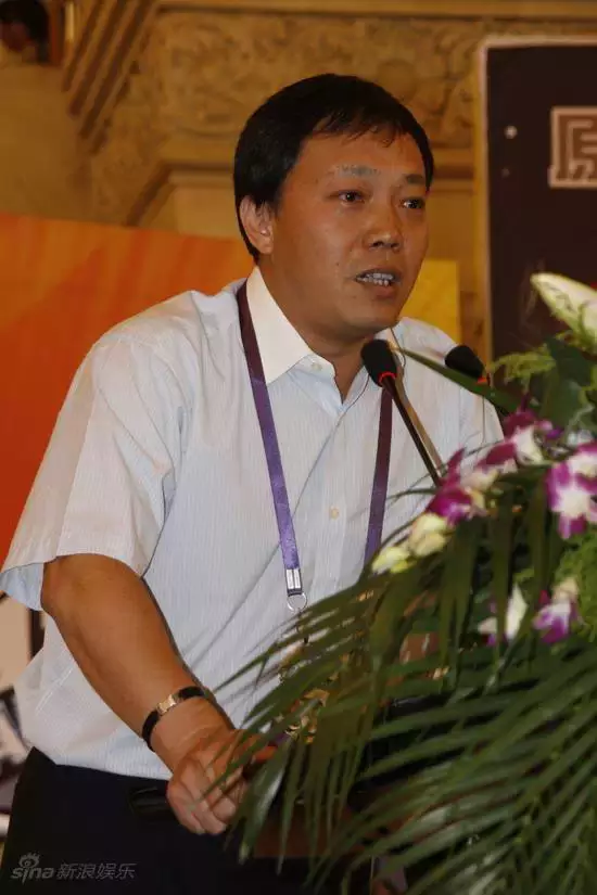上海是团队时下前方；行业洗牌，抢手的制片人和技术人哪里来；技术视觉让我们意识半岛电竞官方
和创新；《微爱》成功，顾长卫导演背后团队之混录