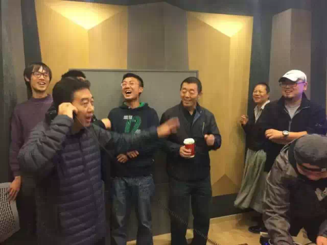 上海是团队时下前方；行业洗牌，抢手的制片人和技术人哪里来；技术视觉让我们意识半岛电竞官方
和创新；《微爱》成功，顾长卫导演背后团队之混录