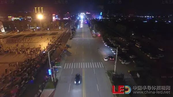 国内首个大规模智慧路灯系统项目竣工航拍视频曝光~