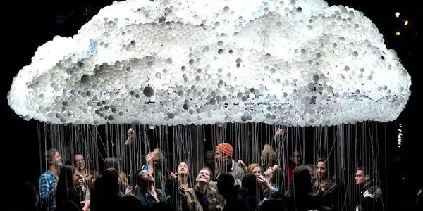 美呆了！当LED碰上装置艺术家……