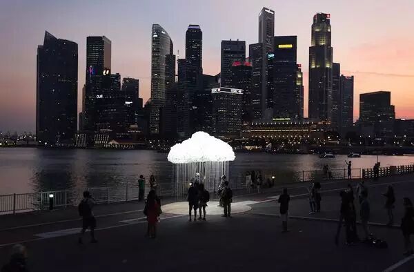 美呆了！当LED碰上装置艺术家……