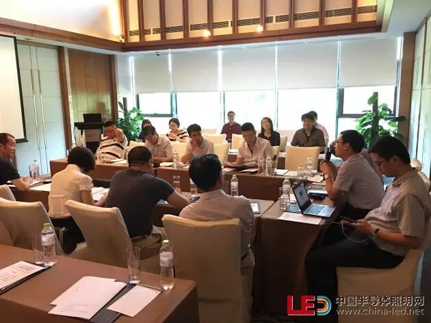 联盟组织召开半导体照明产业发展规划专题研讨会(浙江)