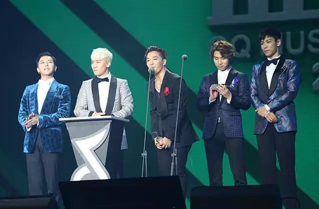 李宇春歌曲排名_李宇春的经典歌曲再次登上音乐榜单，成为热曲_李宇春出名歌