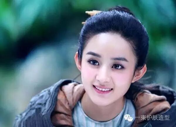 没有漂亮发际线也敢学美女敢亮额头？！