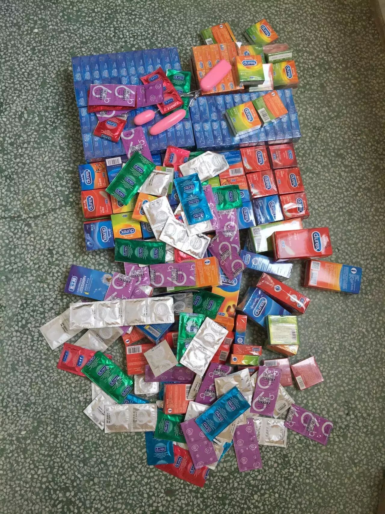 惠州:价值27万元伪劣避孕套流向广东、湖南等地!严重将会导致疾病和意外怀孕!-怀孕期