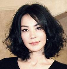 46岁的王菲凭什么让谢霆锋上瘾一辈子? 张柏芝输在哪里?