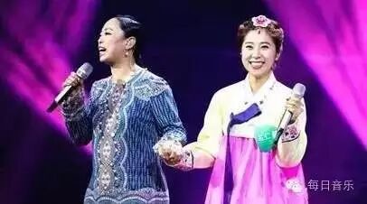 黄绮珊&金仁馨合唱《离不开你》,好听!